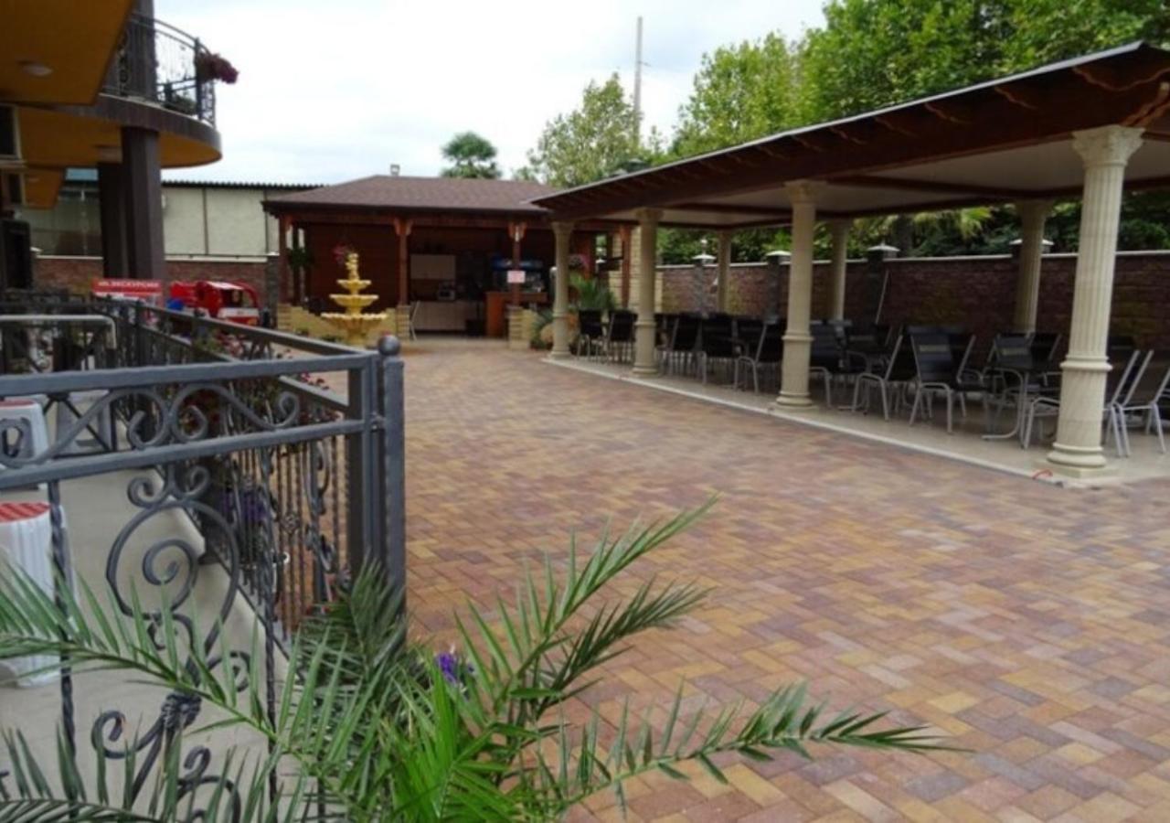 Коралл - Coral Sea Hotel Tsandrypsj Exteriör bild