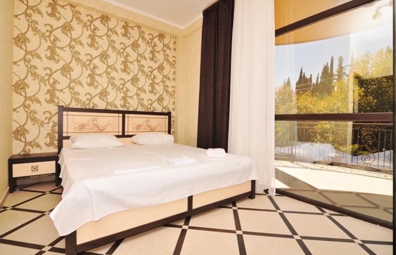 Коралл - Coral Sea Hotel Tsandrypsj Exteriör bild
