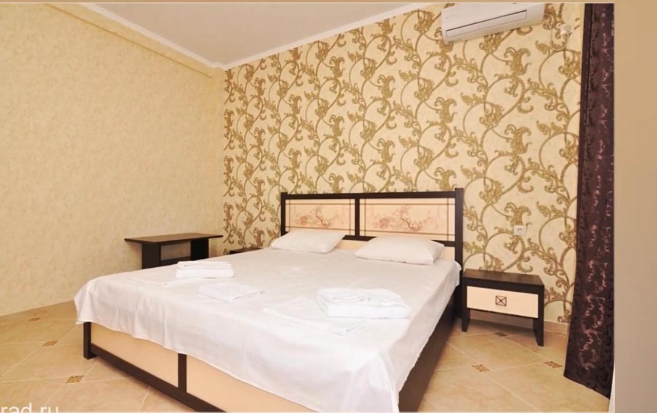 Коралл - Coral Sea Hotel Tsandrypsj Exteriör bild