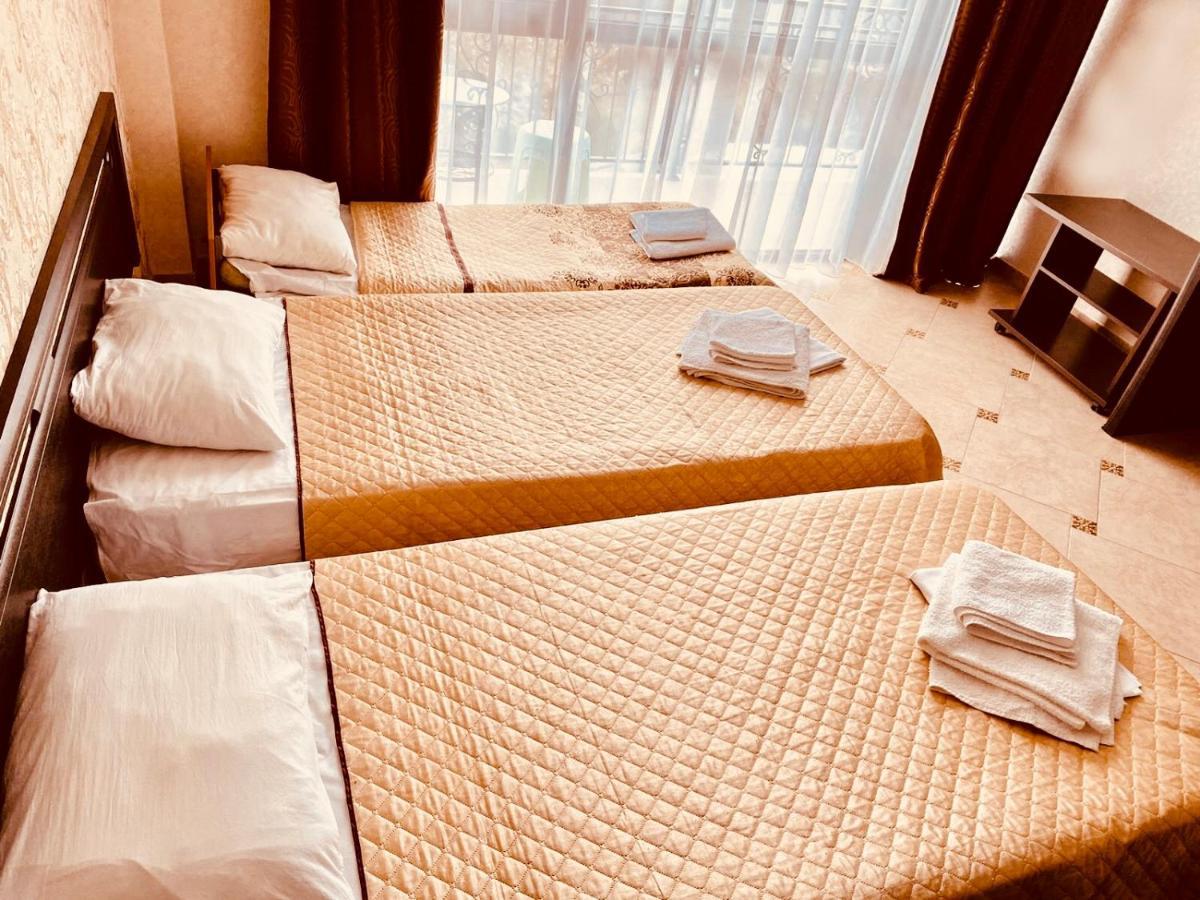 Коралл - Coral Sea Hotel Tsandrypsj Exteriör bild