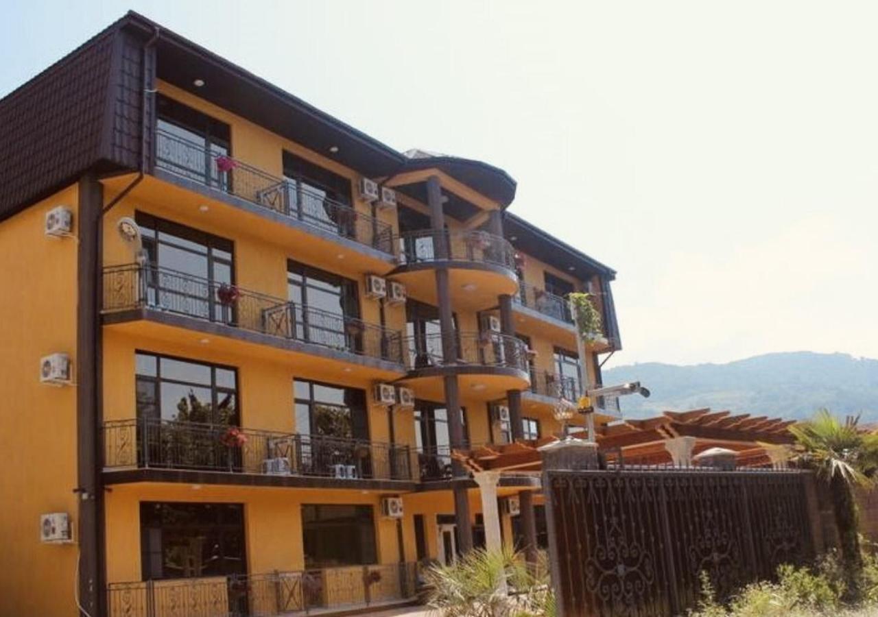 Коралл - Coral Sea Hotel Tsandrypsj Exteriör bild